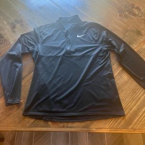 nike quater zip very nice size large